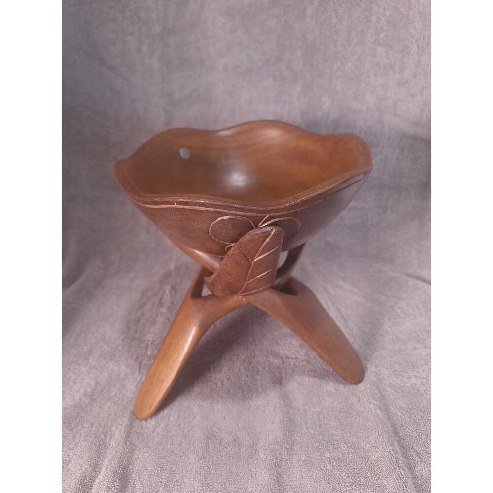 Hand Carved Wood Bowl w Interlocking Stand Made in Philippines